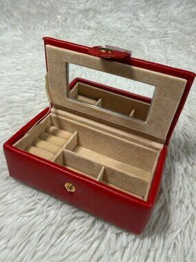 Vintage Red Leather 4 Compartment Mirrored Snap Front Travel Ring & Jewelry Box